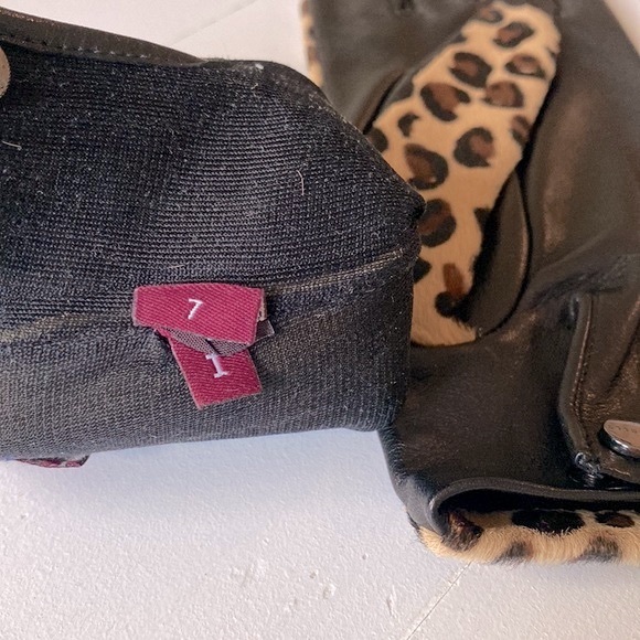 Agnelle Chloe Leopard-print Calf Hair Gloves, Size 7 - Picture 4 of 4